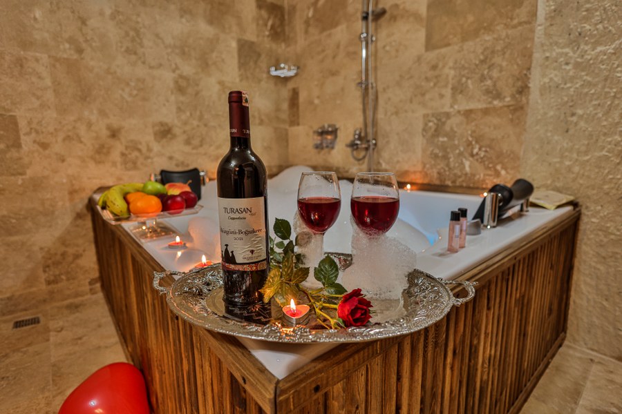 080a5636 900x600 19 7 25179